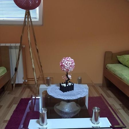 Buric Rooms Niksic Ngoại thất bức ảnh