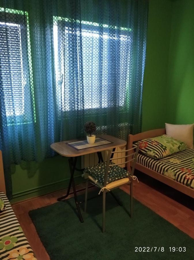 Buric Rooms Niksic Ngoại thất bức ảnh
