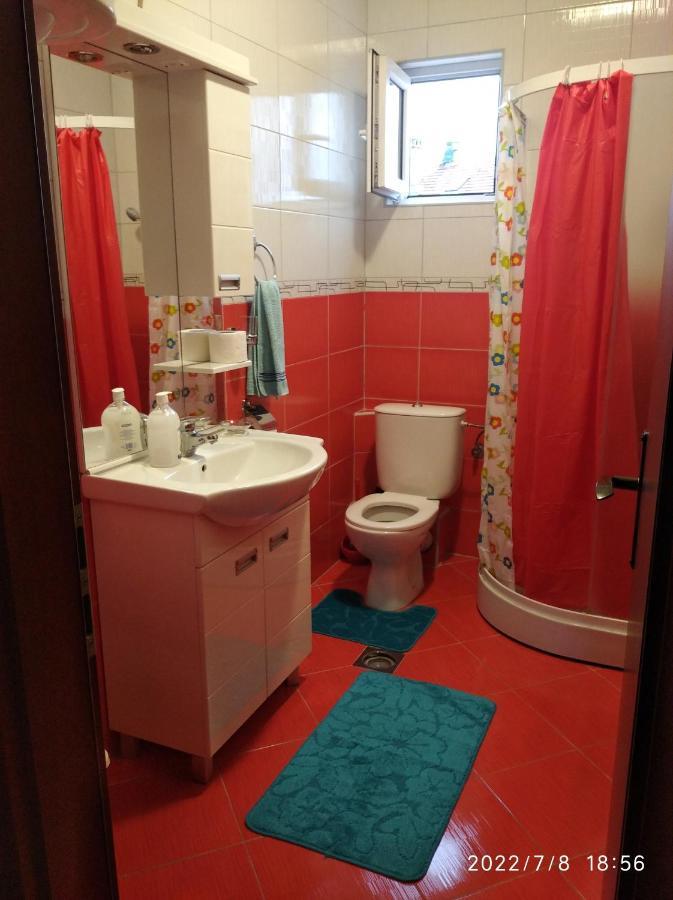 Buric Rooms Niksic Ngoại thất bức ảnh