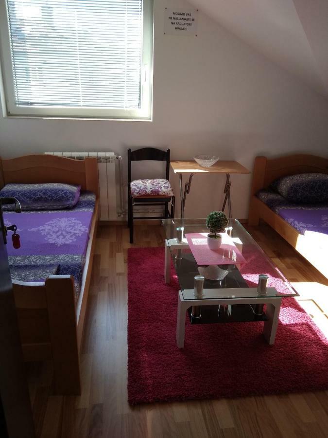 Buric Rooms Niksic Ngoại thất bức ảnh