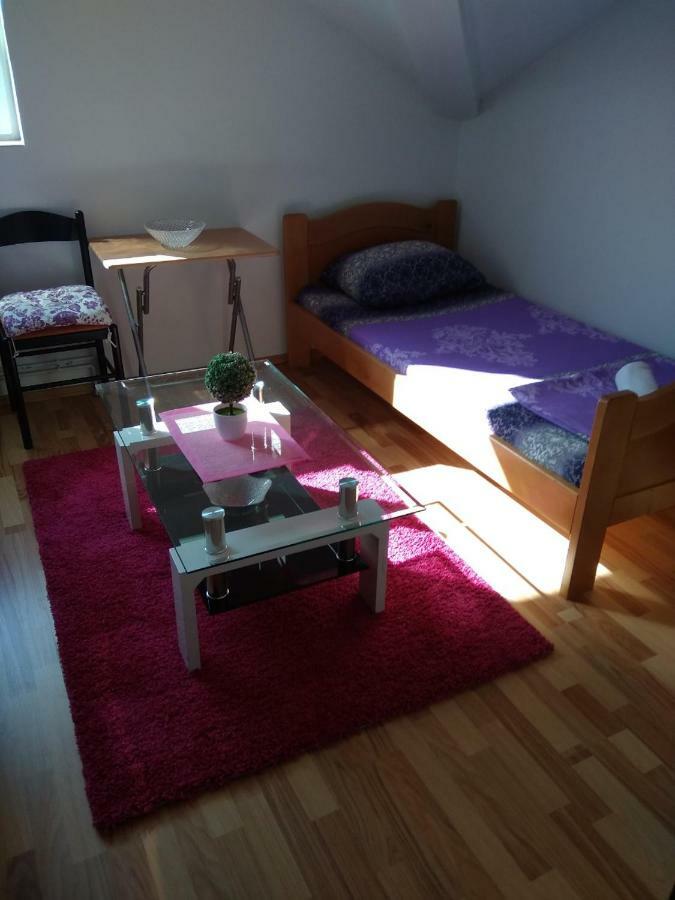Buric Rooms Niksic Ngoại thất bức ảnh